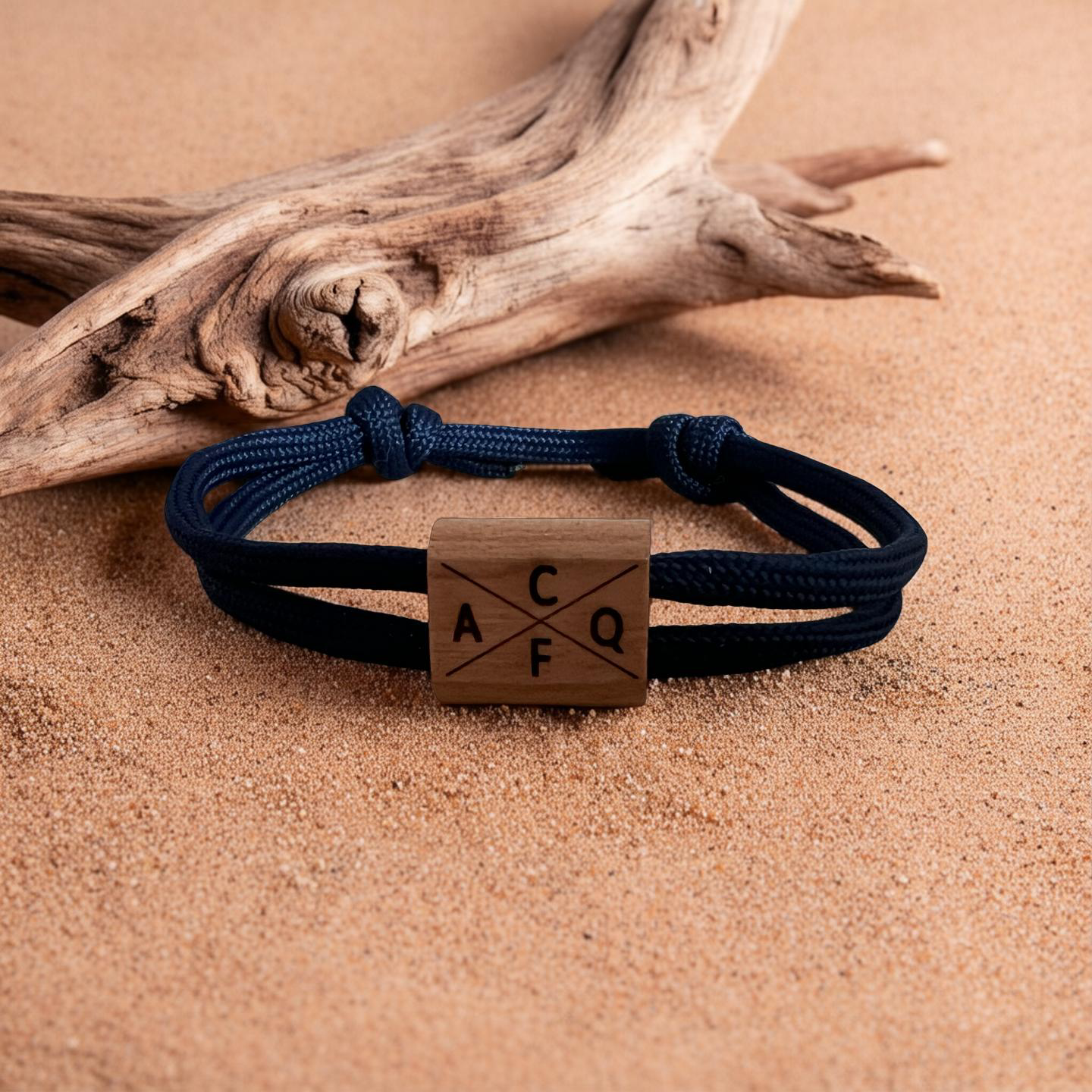 Personalisiertes Segeltau Armband mit Holzschieber nachtblau