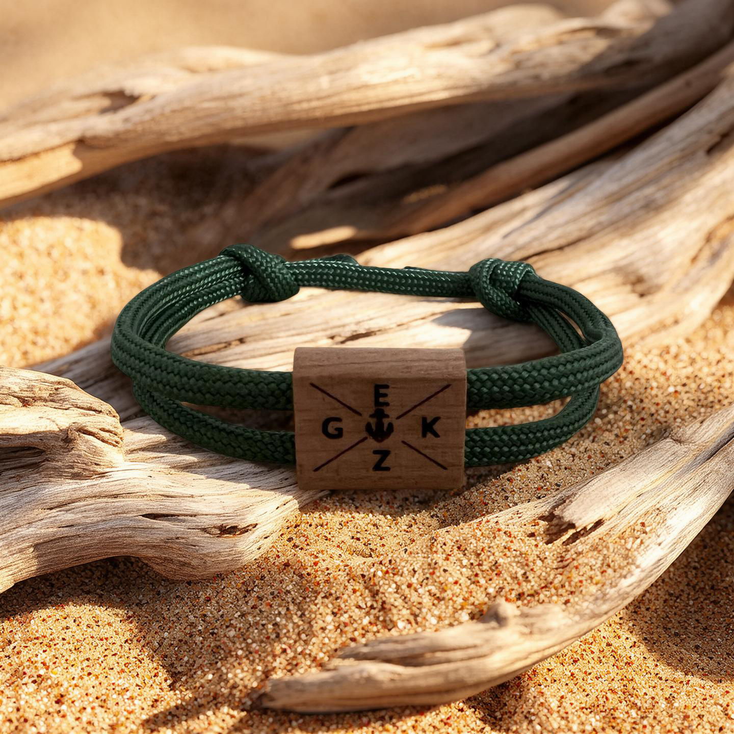 Personalisiertes Segeltau Armband mit Holzschieber „Green“