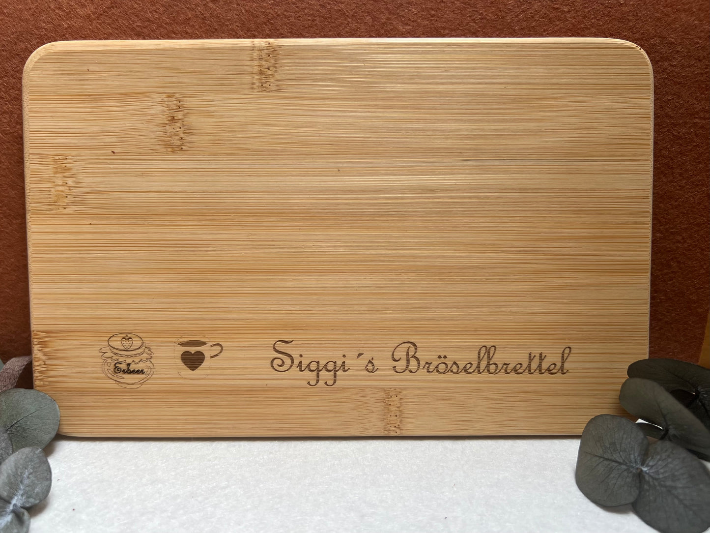 Personalisiertes Frühstücksbrettchen