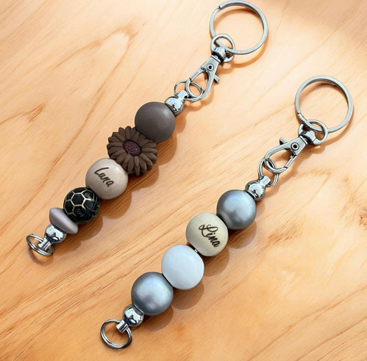Personalisierter Schlüsselanhänger mit Perlen
